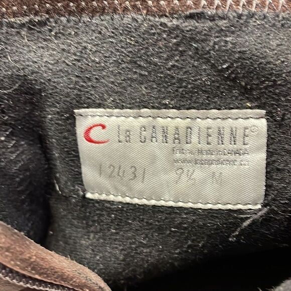 La Canadienne woman’s brown suede boot - Picture 11 of 12